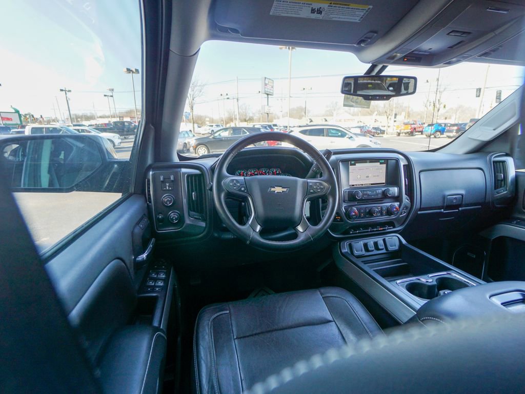 Used 2017 Chevrolet Silverado 1500 LTZ Z71 w/ LTZ Plus Package image 12