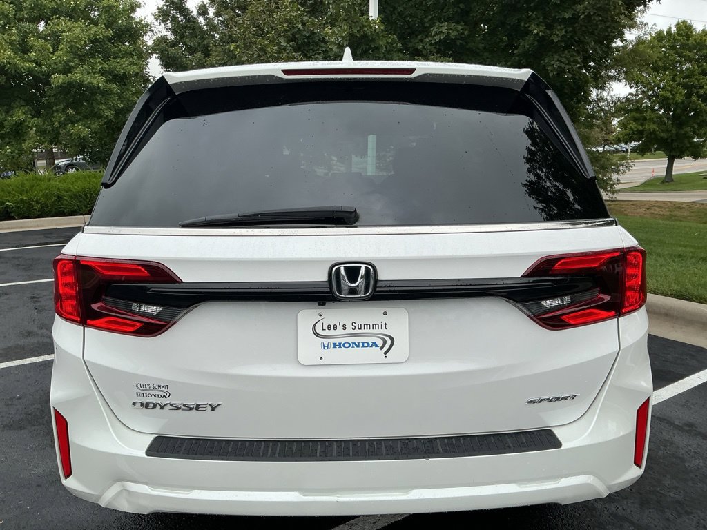 Used 2025 Honda Odyssey Sport-L image 10
