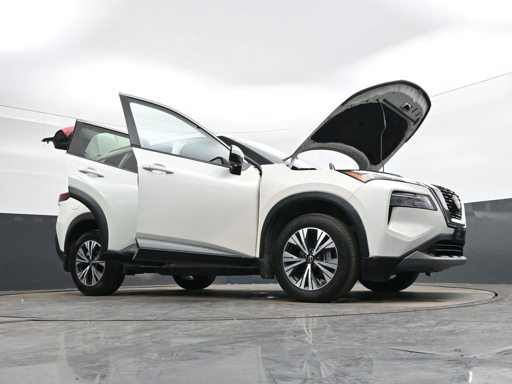 Used 2023 Nissan Rogue SV w/ SV Premium Package image 47