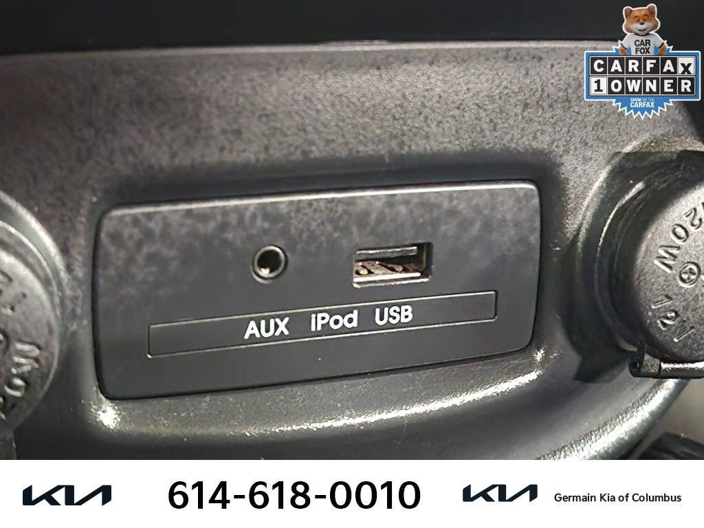 Used 2011 Kia Soul + w/ Audio Pkg image 30