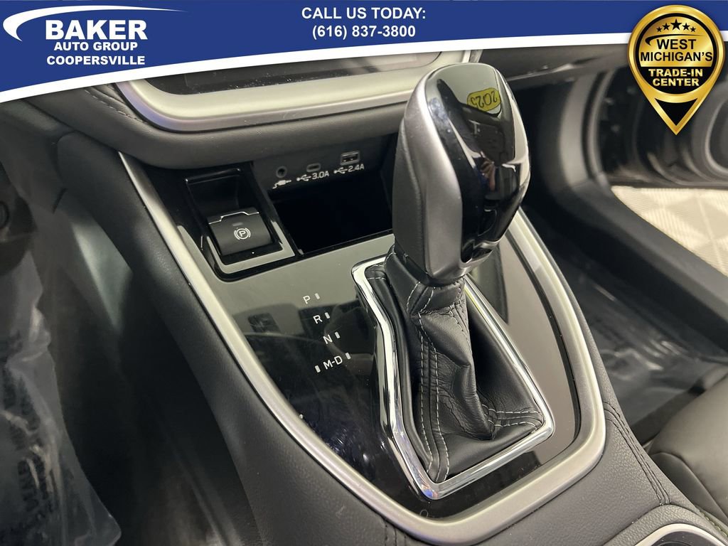 Used 2025 Subaru Outback Onyx Edition image 16