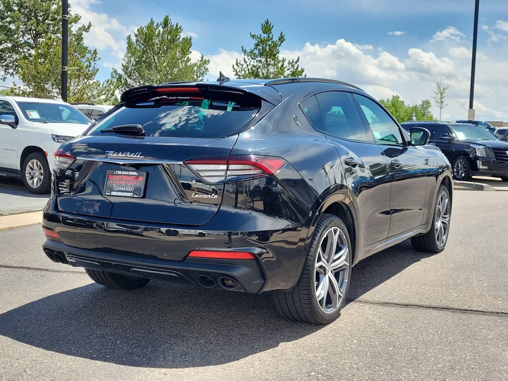 Used 2021 Maserati Levante GTS AWD/4WD image 4