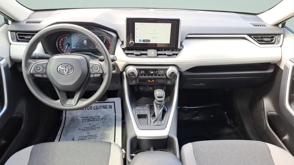 Used 2024 Toyota RAV4 XLE w/ Convenience Package image 14