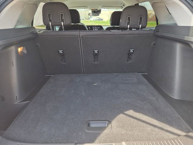 Used 2024 Chevrolet Trax LS w/ LS Convenience Package FWD image 11