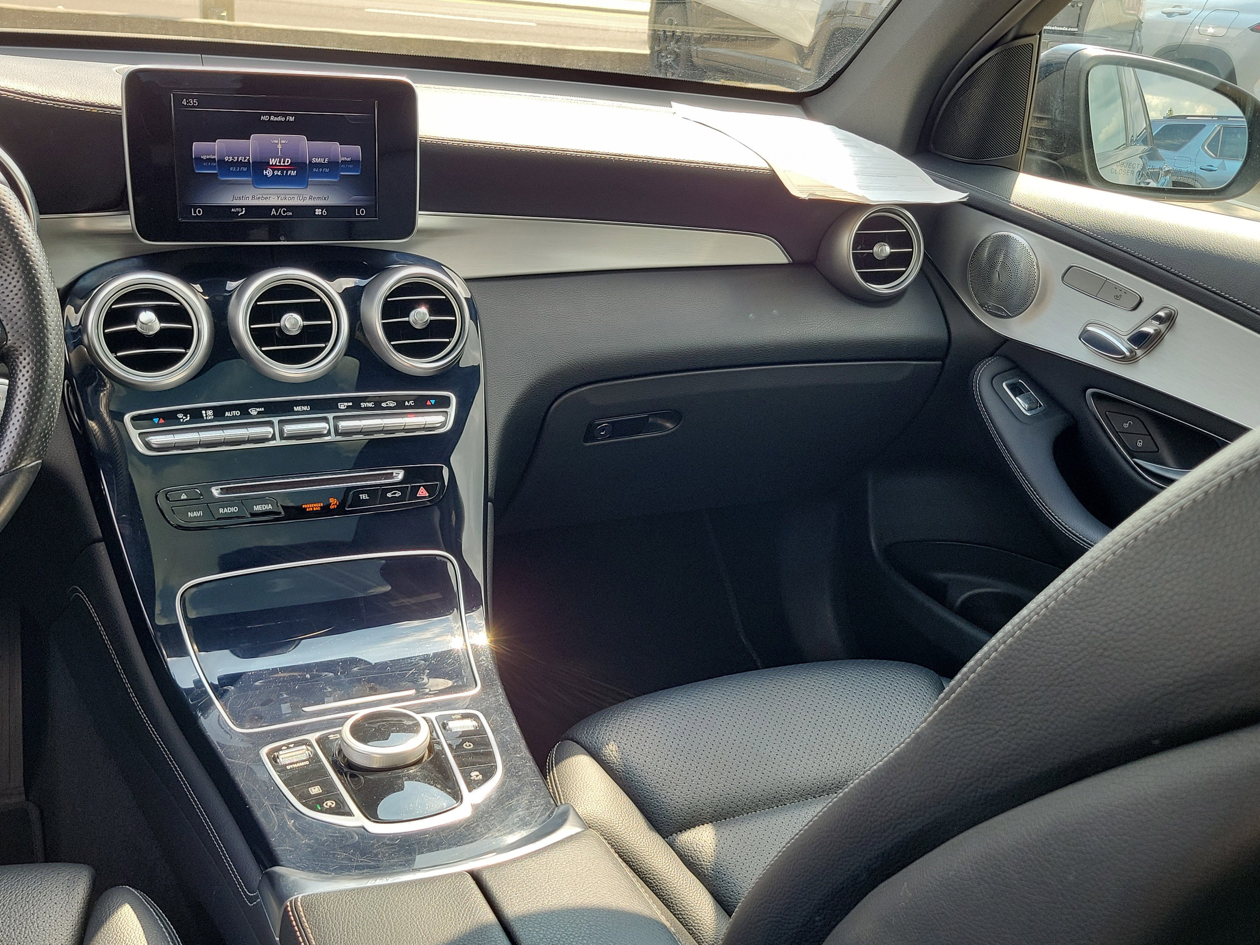 Used 2017 Mercedes-Benz GLC 300 4MATIC image 16