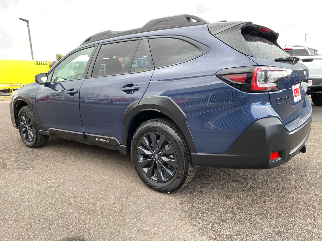 Used 2025 Subaru Outback Onyx Edition XT AWD/4WD image 3
