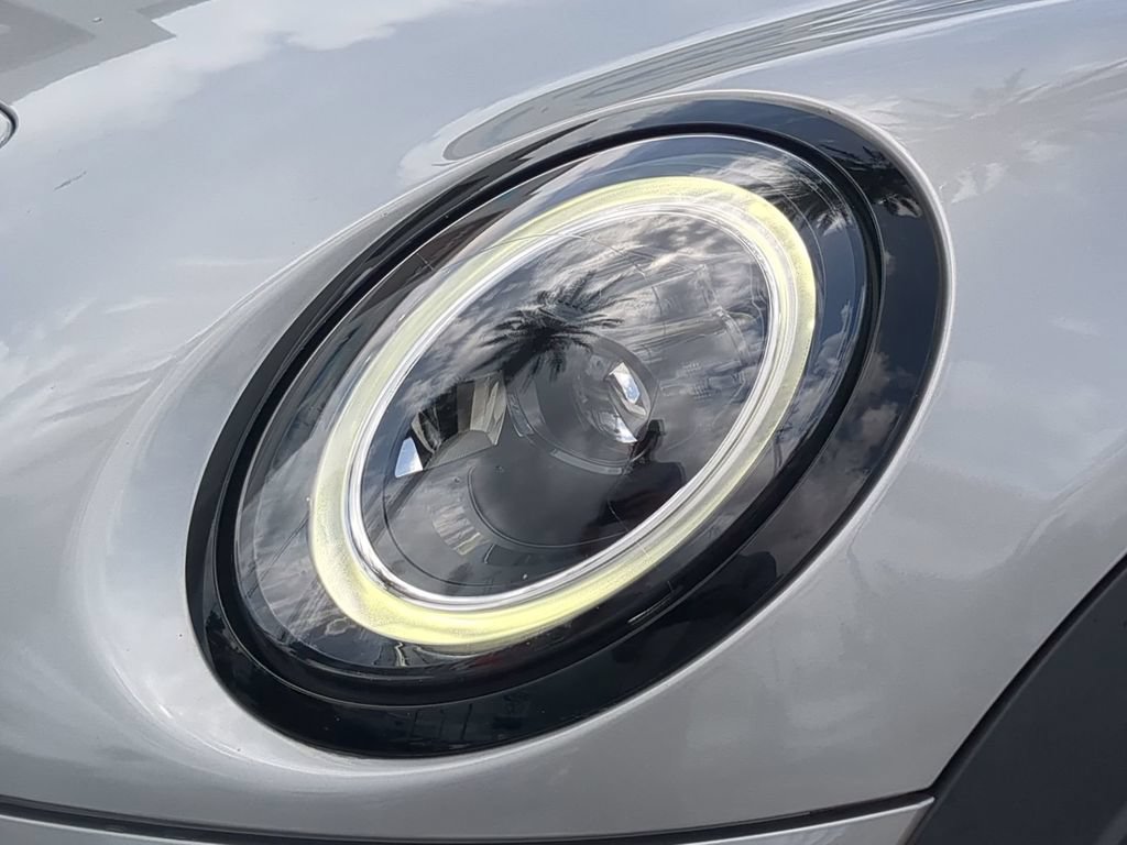 Used 2024 MINI Cooper S FWD image 8