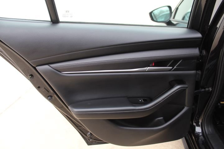 Certified 2024 MAZDA MAZDA3 s image 28