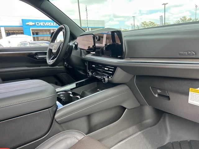 New 2026 Chevrolet Tahoe High Country AWD/4WD image 36