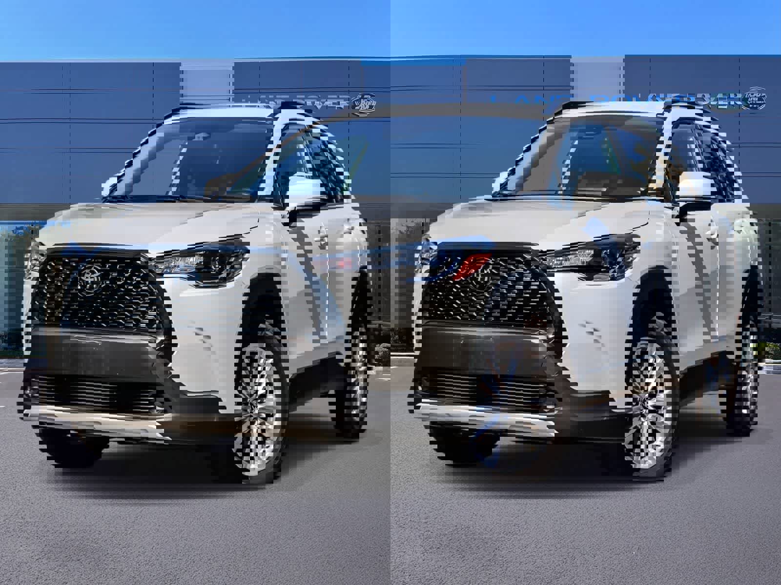 Used 2024 Toyota Corolla Cross LE