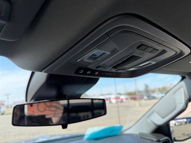 Used 2024 Chevrolet Silverado 1500 LT w/ Leather Package image 27