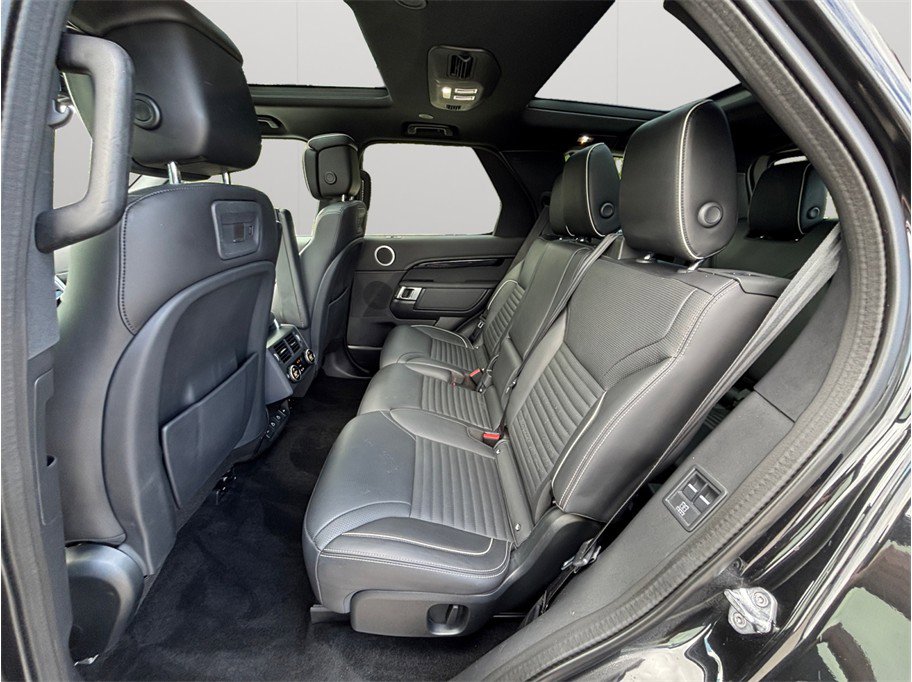 Used 2021 Land Rover Discovery HSE R-Dynamic image 44