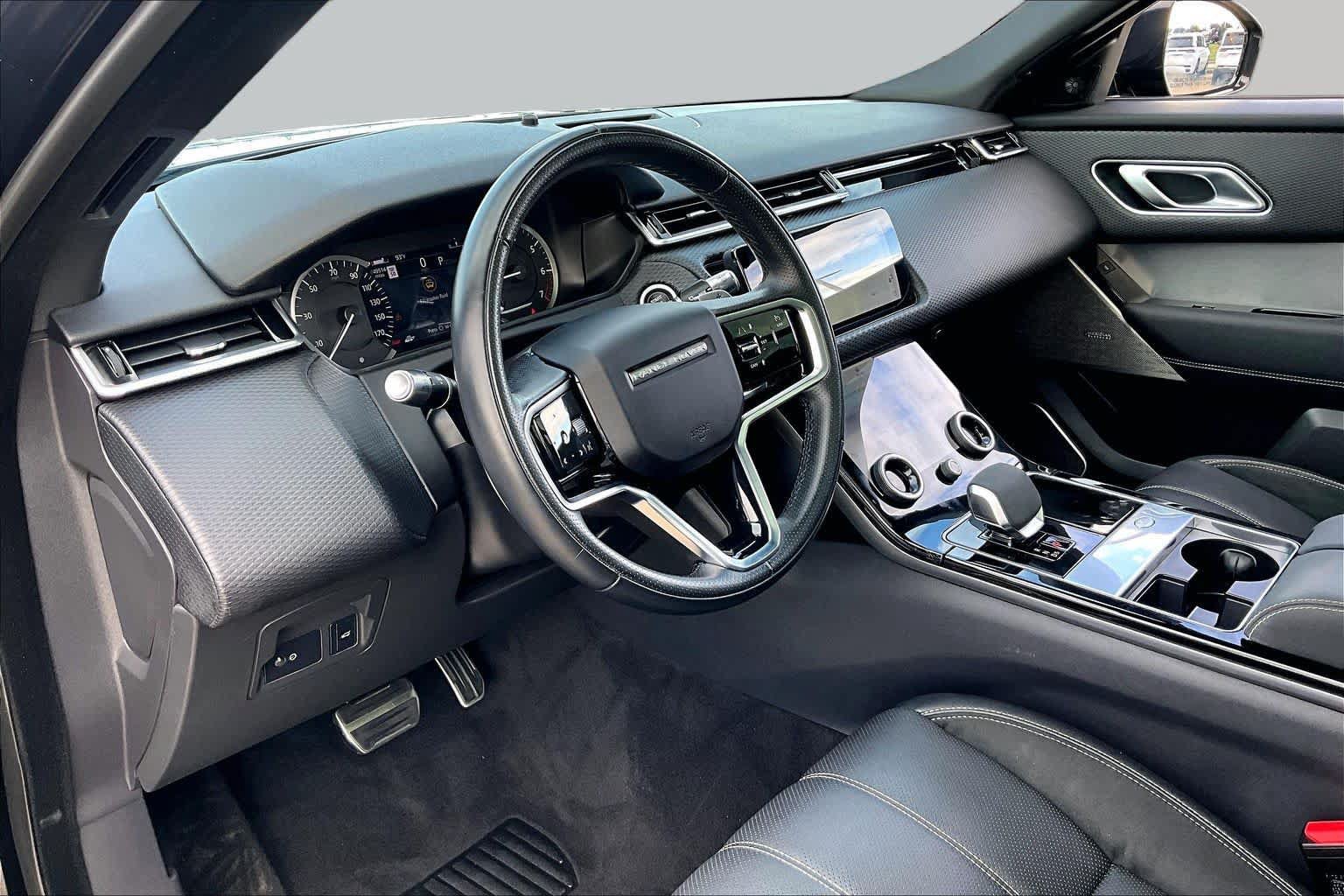 Used 2022 Land Rover Range Rover Velar R-Dynamic S AWD/4WD image 18
