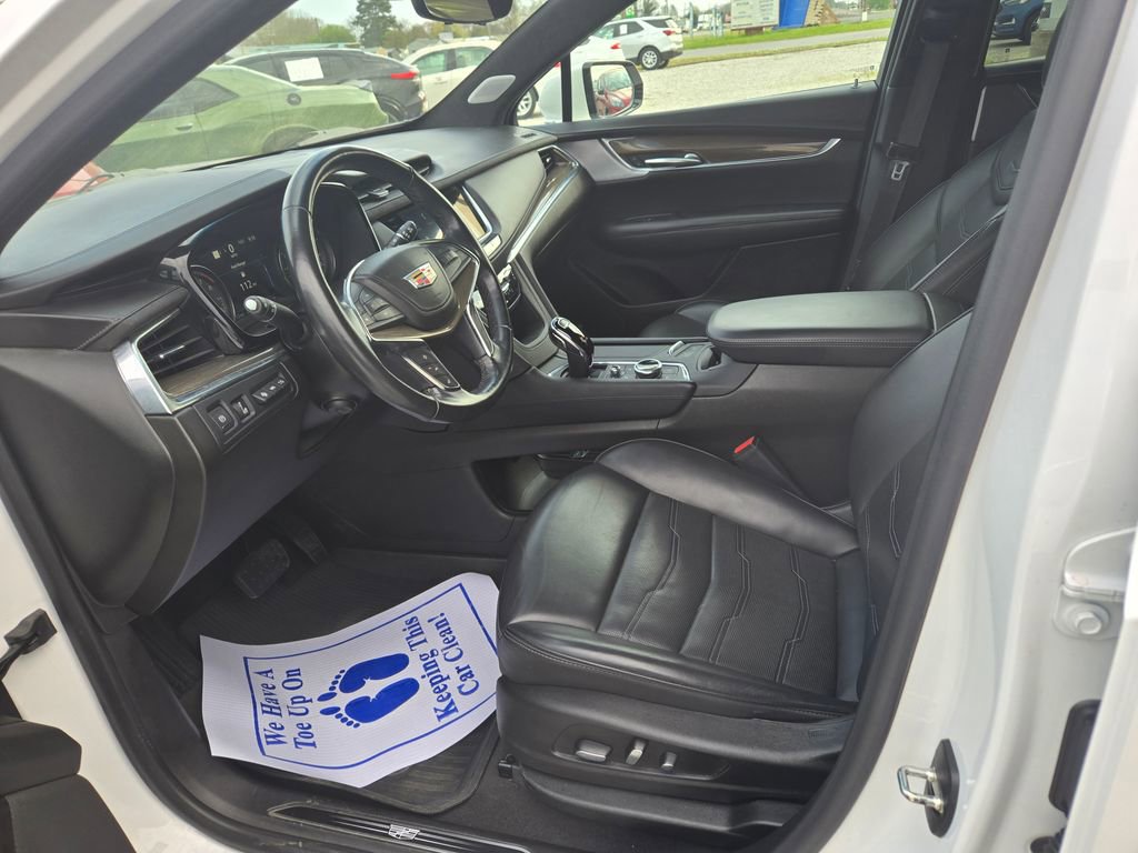Used 2023 Cadillac XT5 Premium Luxury w/ Platinum Package image 7