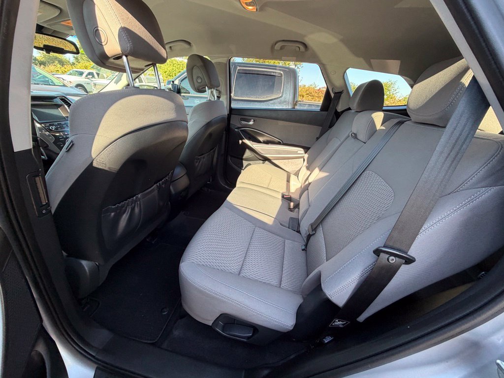 Used 2019 Hyundai Santa Fe XL SE AWD/4WD image 19