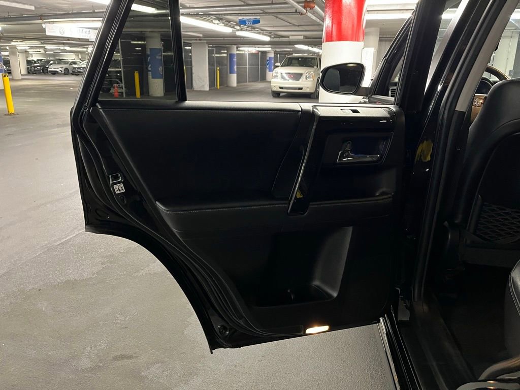 Used 2020 Toyota 4Runner SR5 image 17