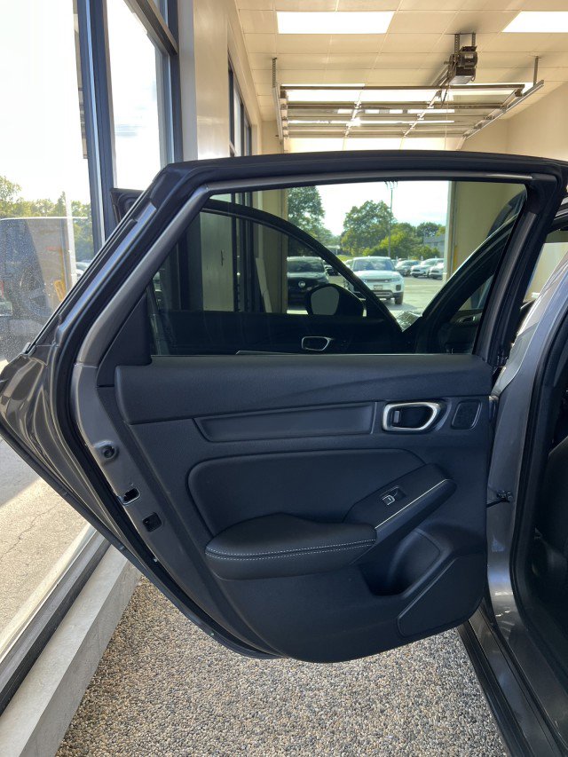 Used 2024 Acura Integra A-Spec image 16