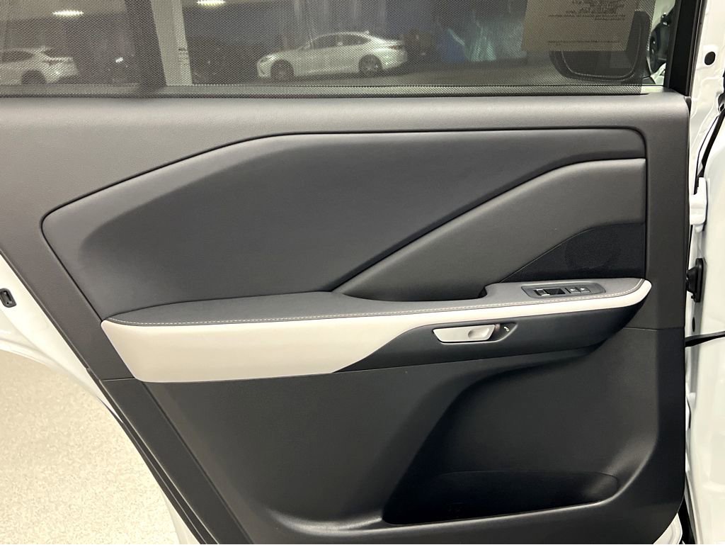 New 2026 Lexus TX 500h AWD image 17