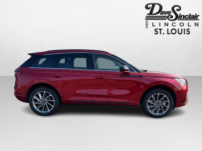 New 2025 Lincoln Corsair Grand Touring image 4