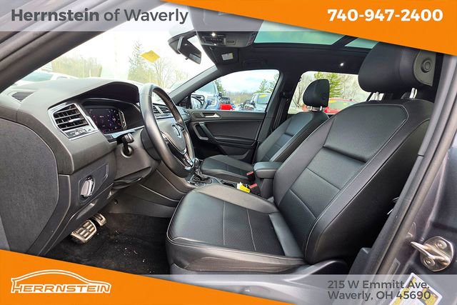 Used 2019 Volkswagen Tiguan SEL Premium R-Line image 21