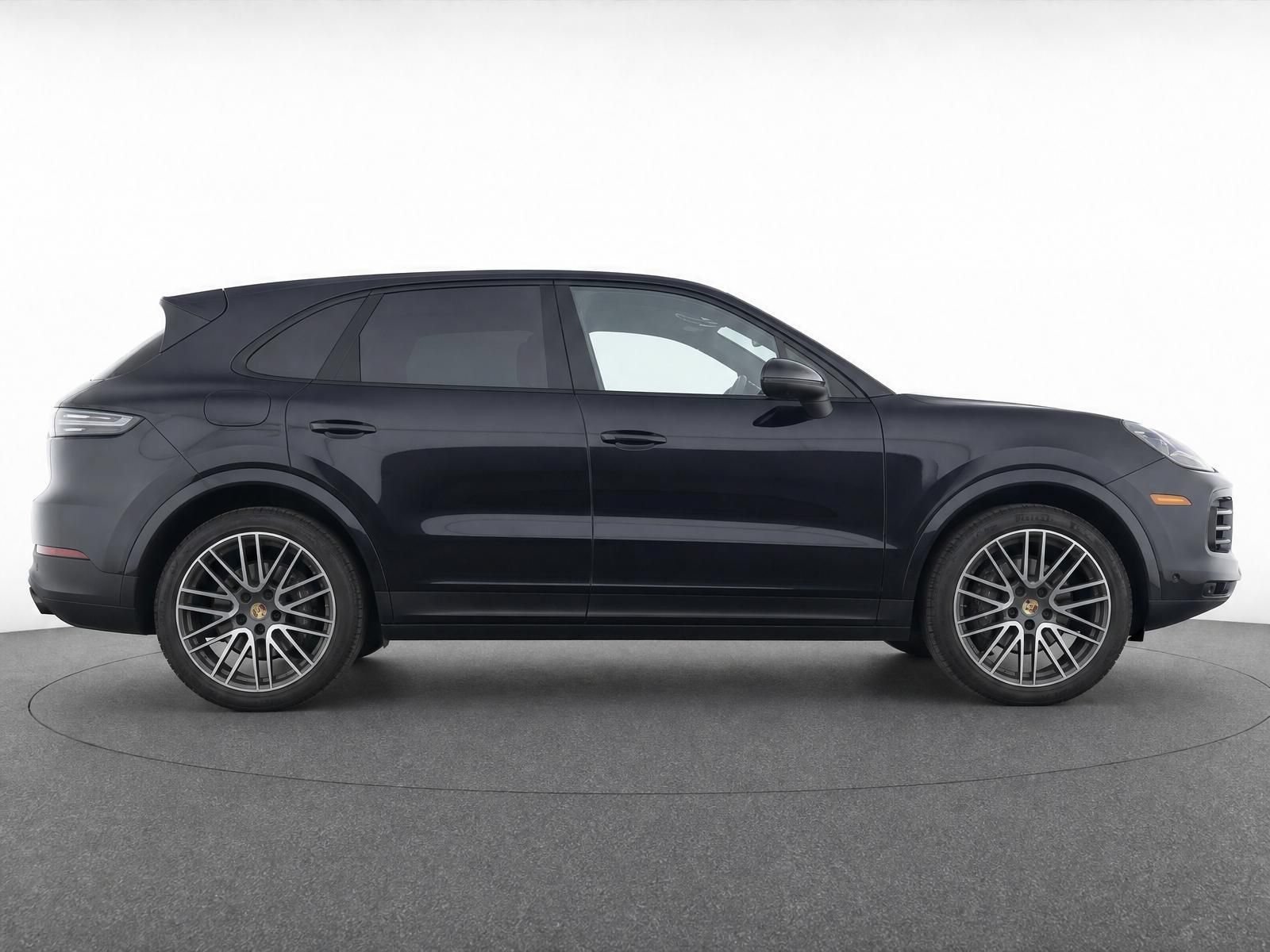 Used 2020 Porsche Cayenne AWD/4WD image 4