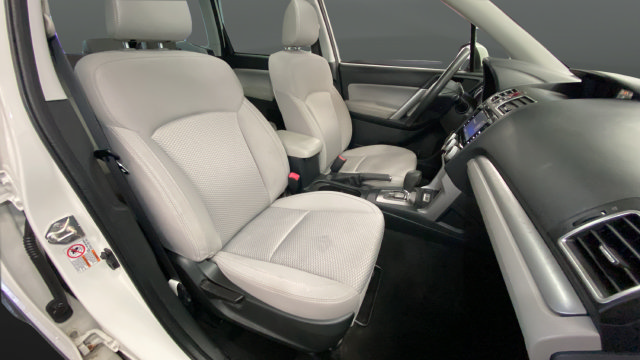 Used 2018 Subaru Forester 2.5i Premium w/ All-Weather Package AWD/4WD image 24