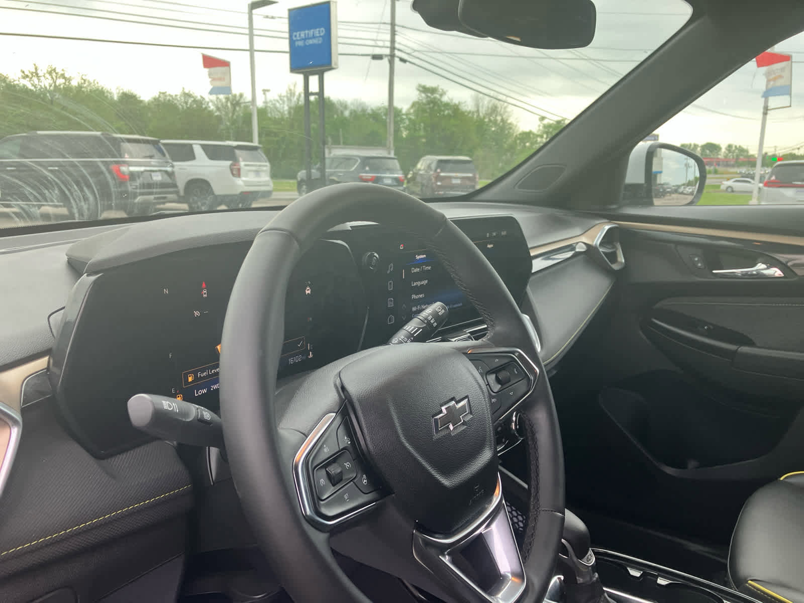 Used 2024 Chevrolet TrailBlazer ACTIV w/ Driver Confidence Package image 7