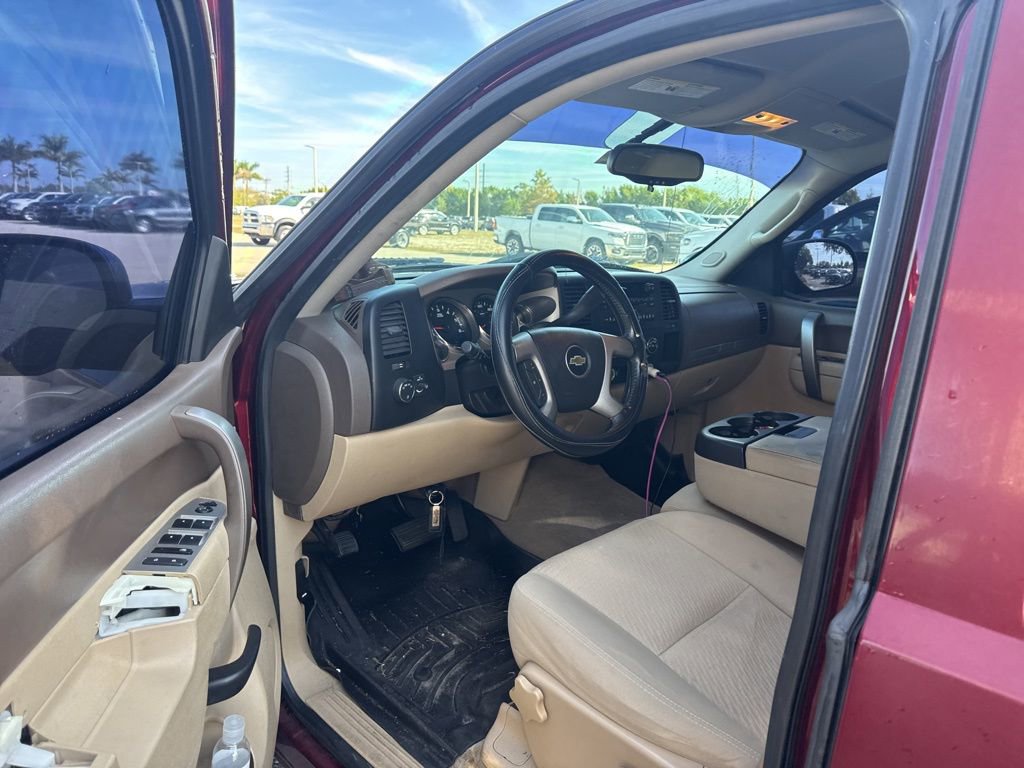 Used 2013 Chevrolet Silverado 1500 LT image 4