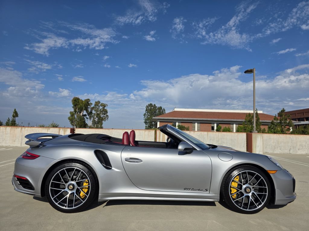 Used 2018 Porsche 911 Turbo S AWD/4WD image 11