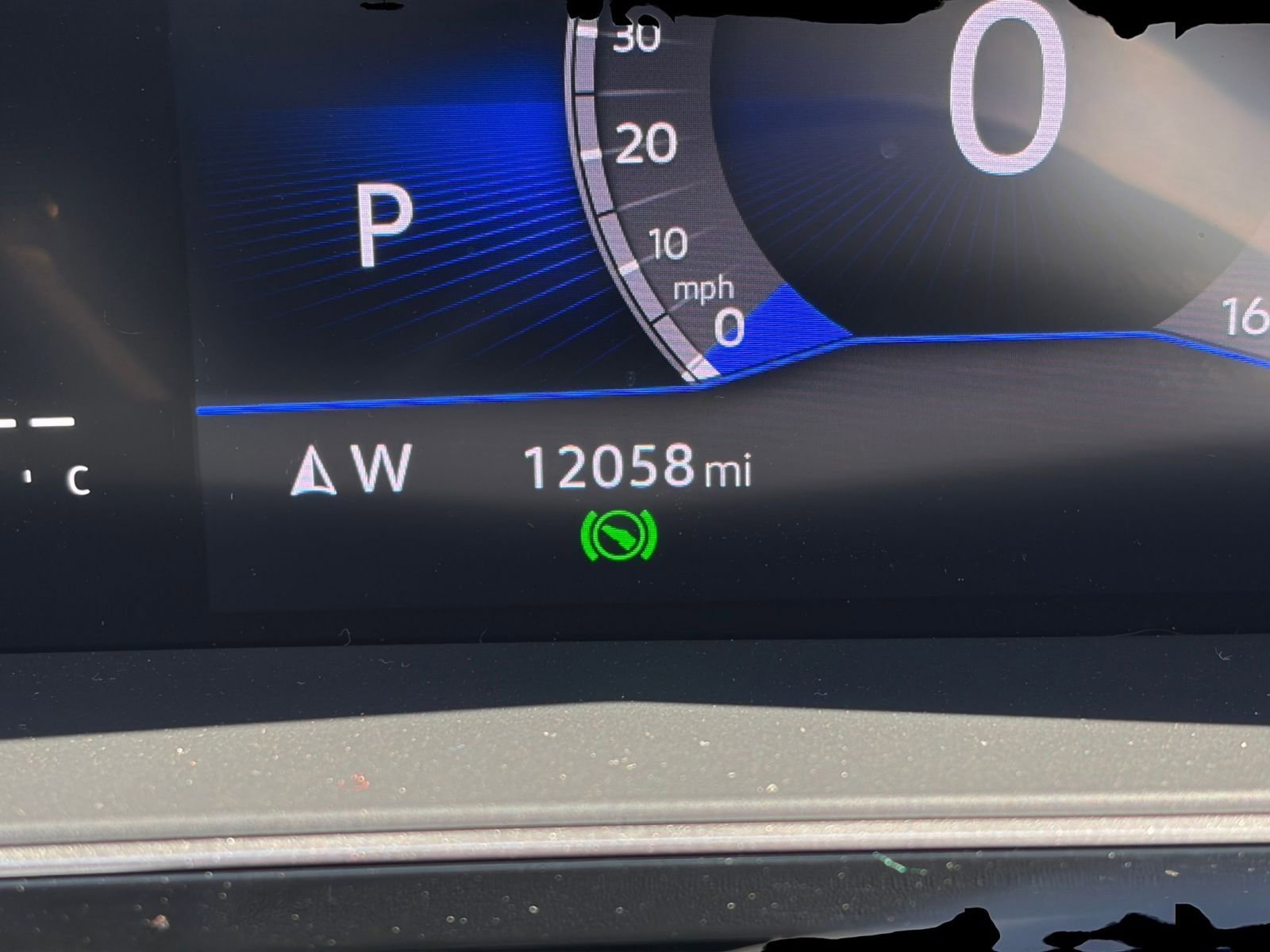 Used 2025 Volkswagen Jetta SE image 41