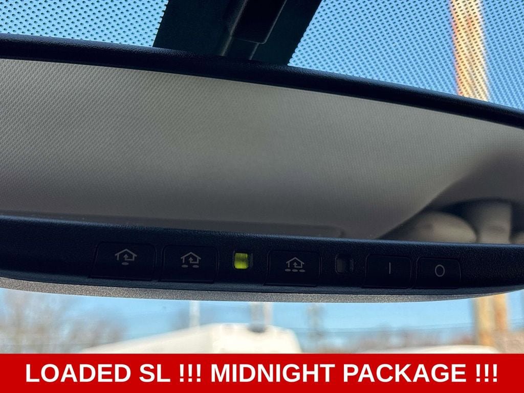 Used 2018 Nissan Pathfinder SL w/ Midnight Edition Package AWD/4WD image 30