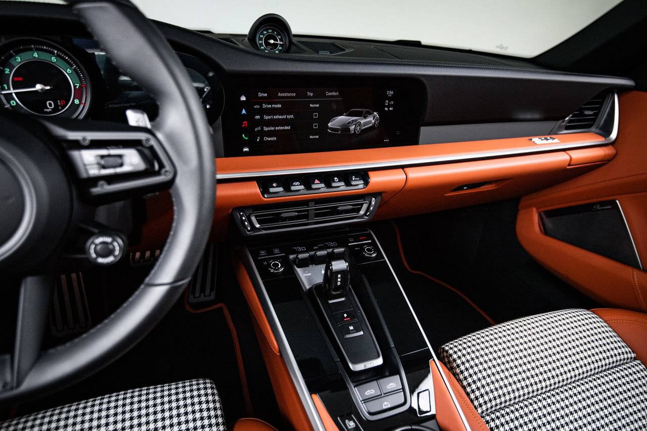 Certified 2024 Porsche 911 Turbo S AWD/4WD image 19