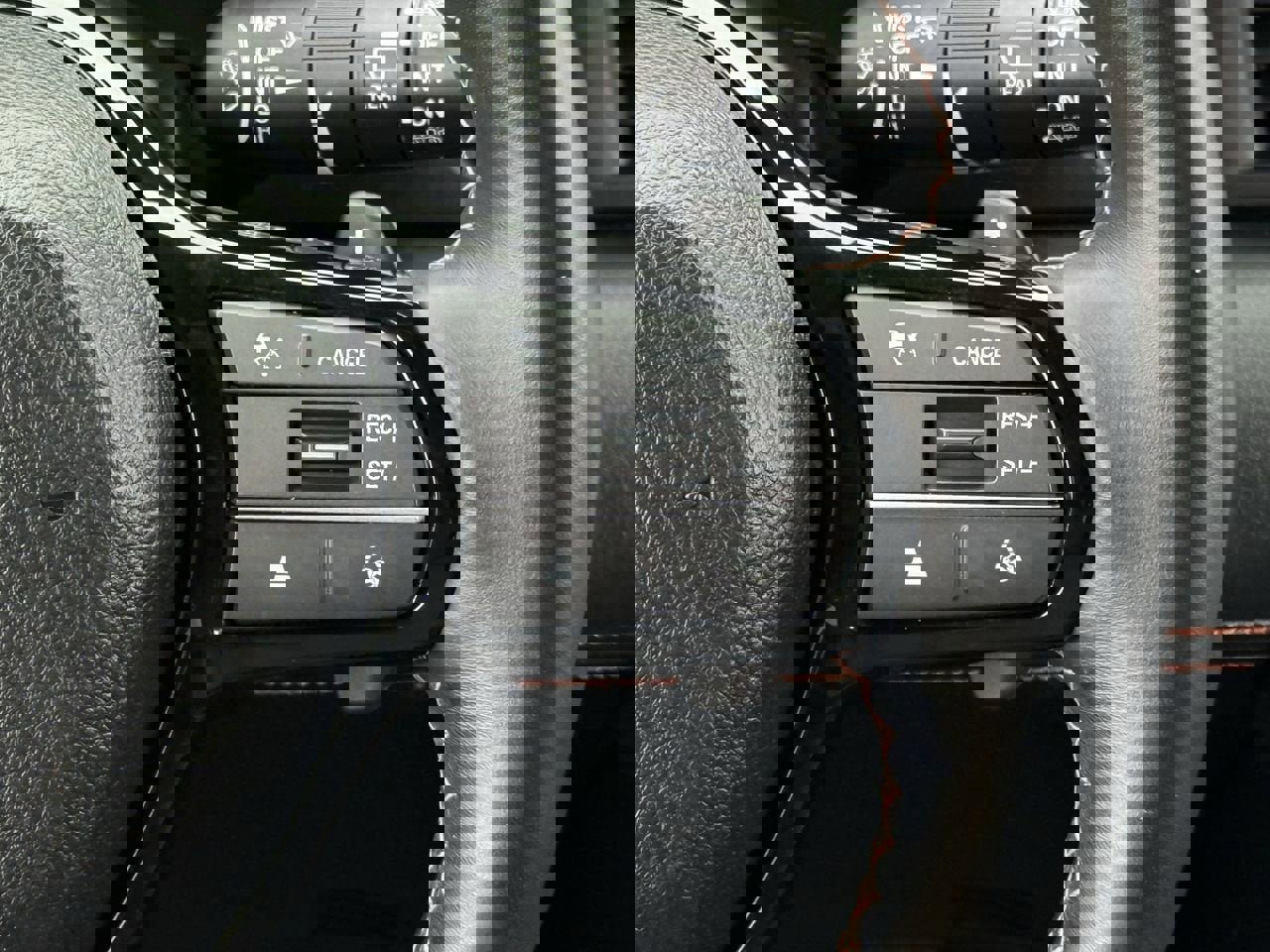 Used 2023 Honda Pilot TrailSport image 14