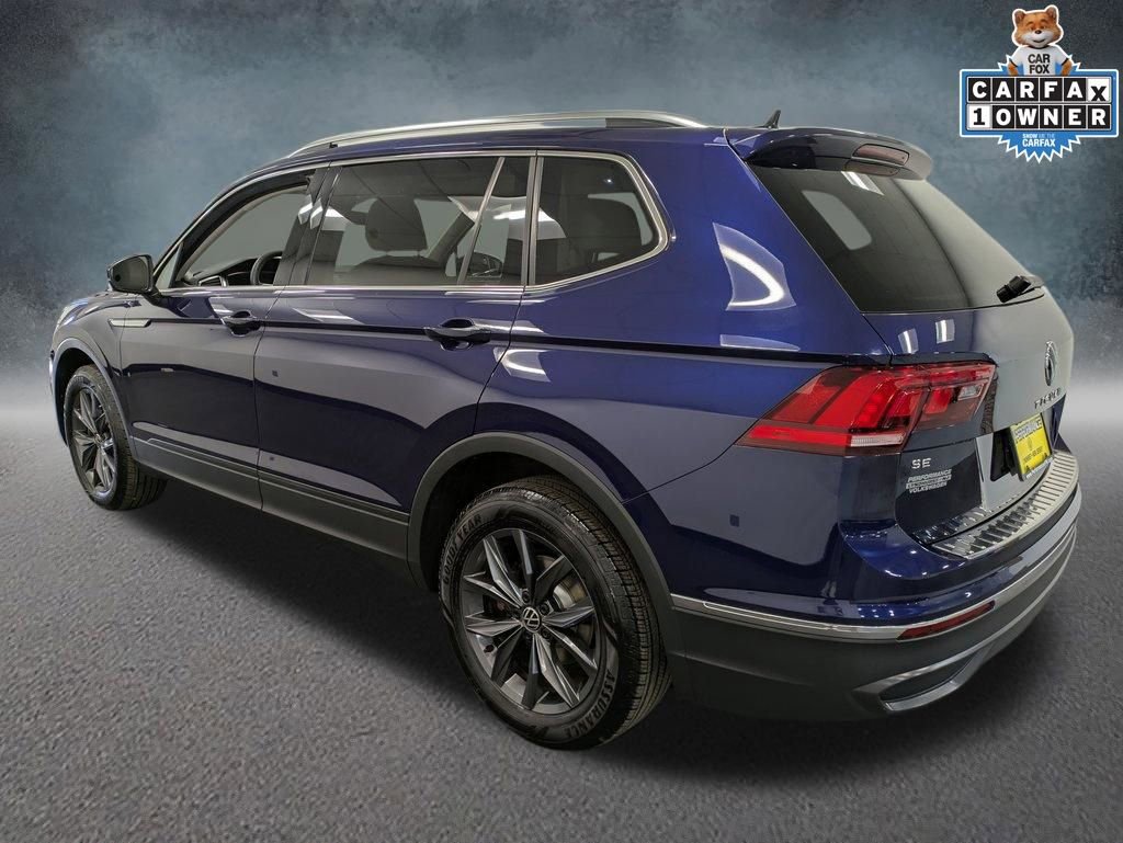 Used 2022 Volkswagen Tiguan SE w/ Panoramic Sunroof Package image 7