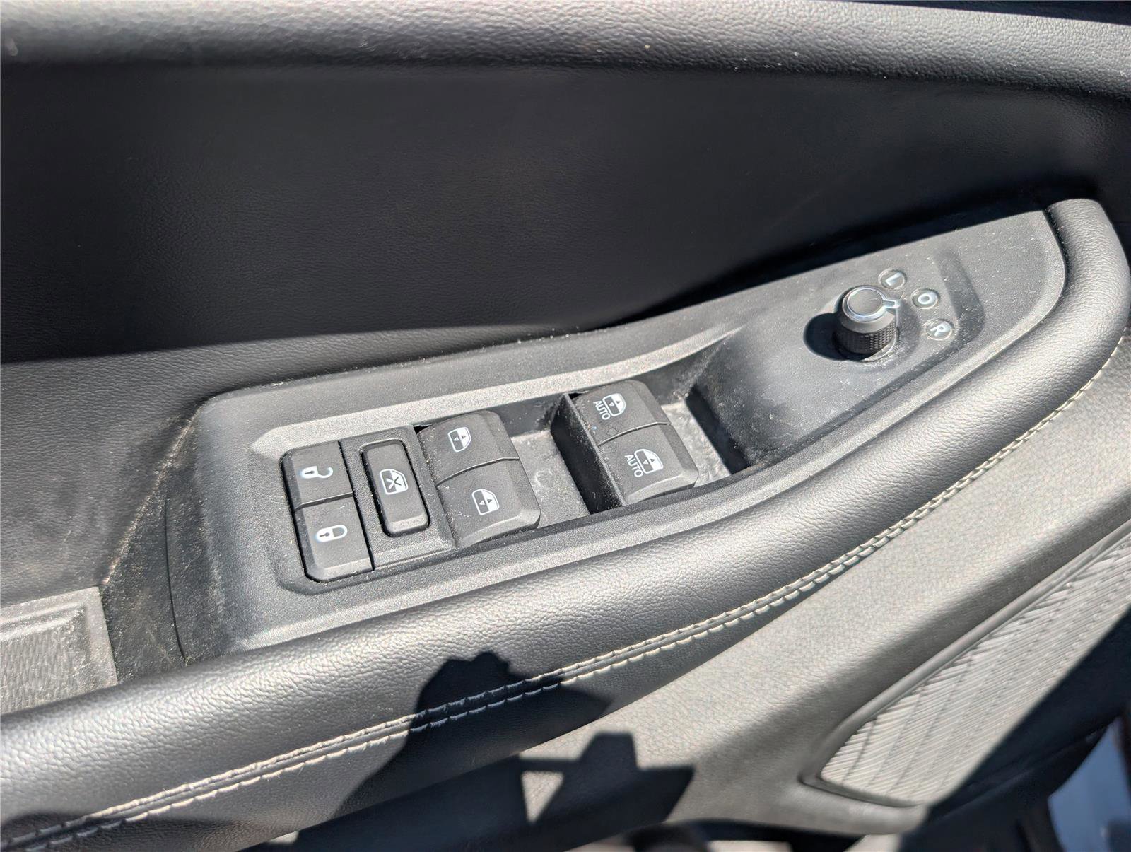 Used 2023 Jeep Grand Cherokee Altitude image 20