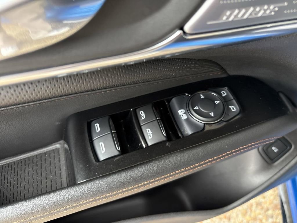 Certified 2025 Cadillac CT4 V image 22