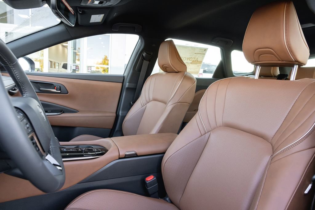 New 2026 Toyota Crown Signia image 9