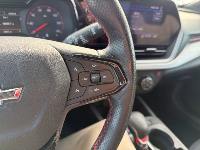Used 2024 Chevrolet Trax RS image 34