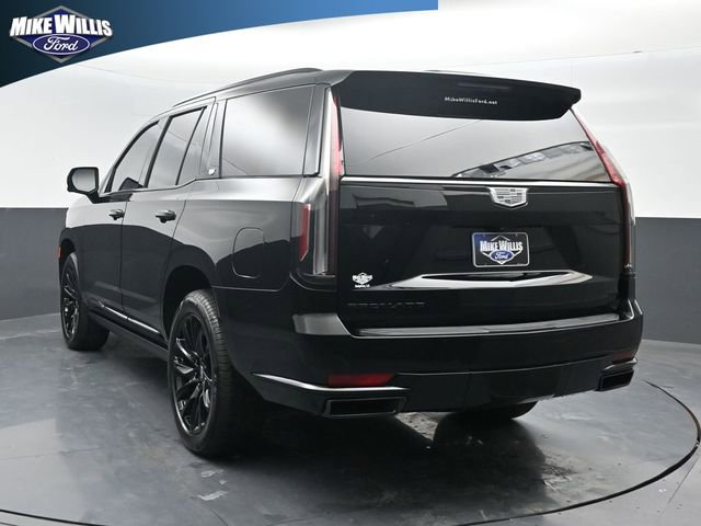 Used 2024 Cadillac Escalade Sport w/ LPO, ONYX Package image 5