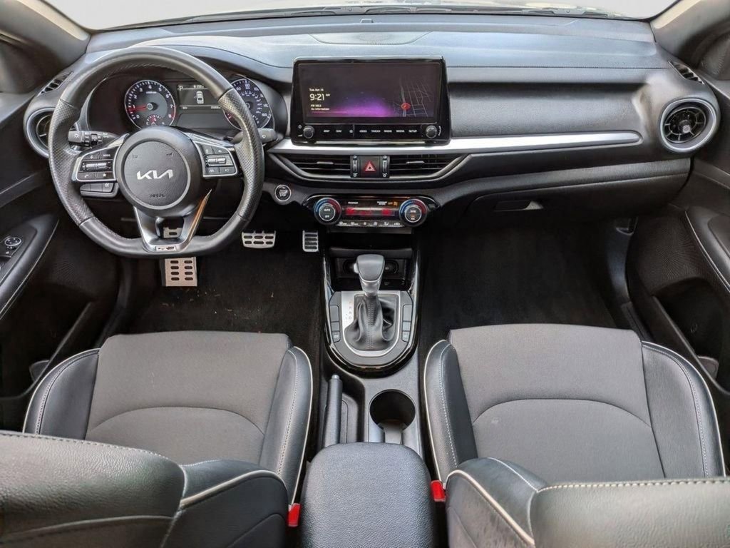 Certified 2023 Kia Forte GT-Line image 19