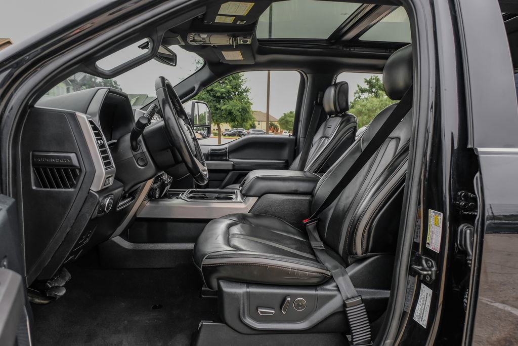 Used 2020 Ford F250 Platinum w/ Tremor Off-Road Package AWD/4WD image 28