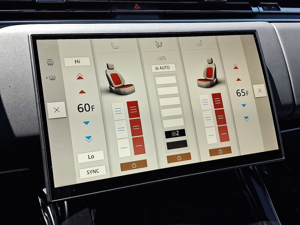 Used 2025 Land Rover Range Rover Sport Dynamic SE image 17