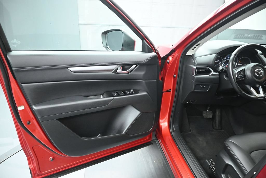 Used 2019 MAZDA CX-5 Touring FWD image 14