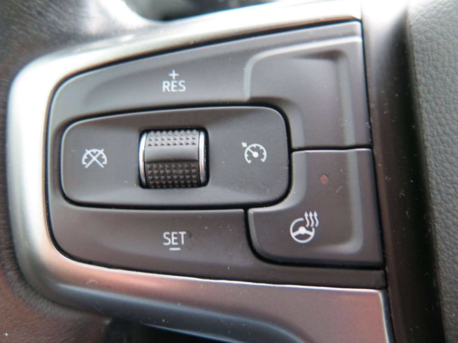 Used 2021 Chevrolet Silverado 1500 RST w/ Bed Protection Package image 13