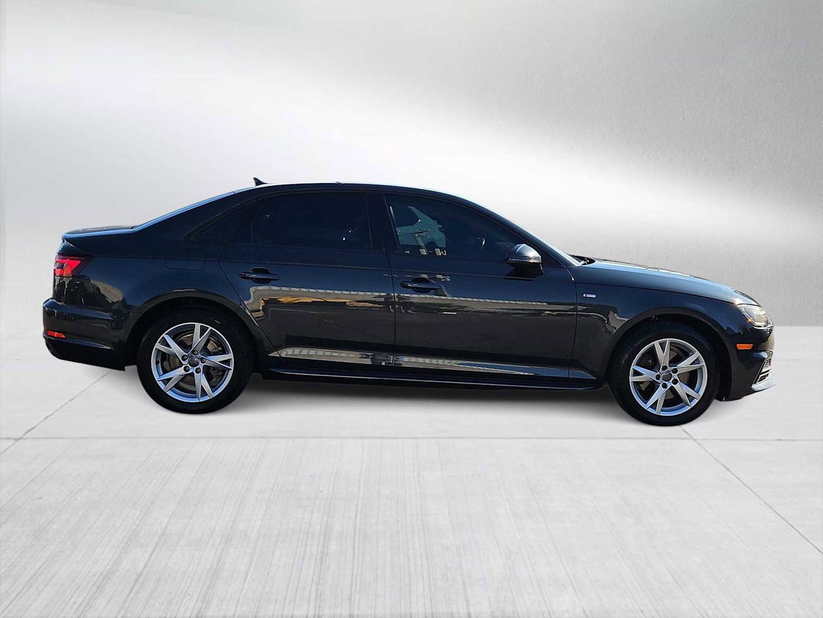 Used 2018 Audi A4 2.0T Ultra Premium image 9