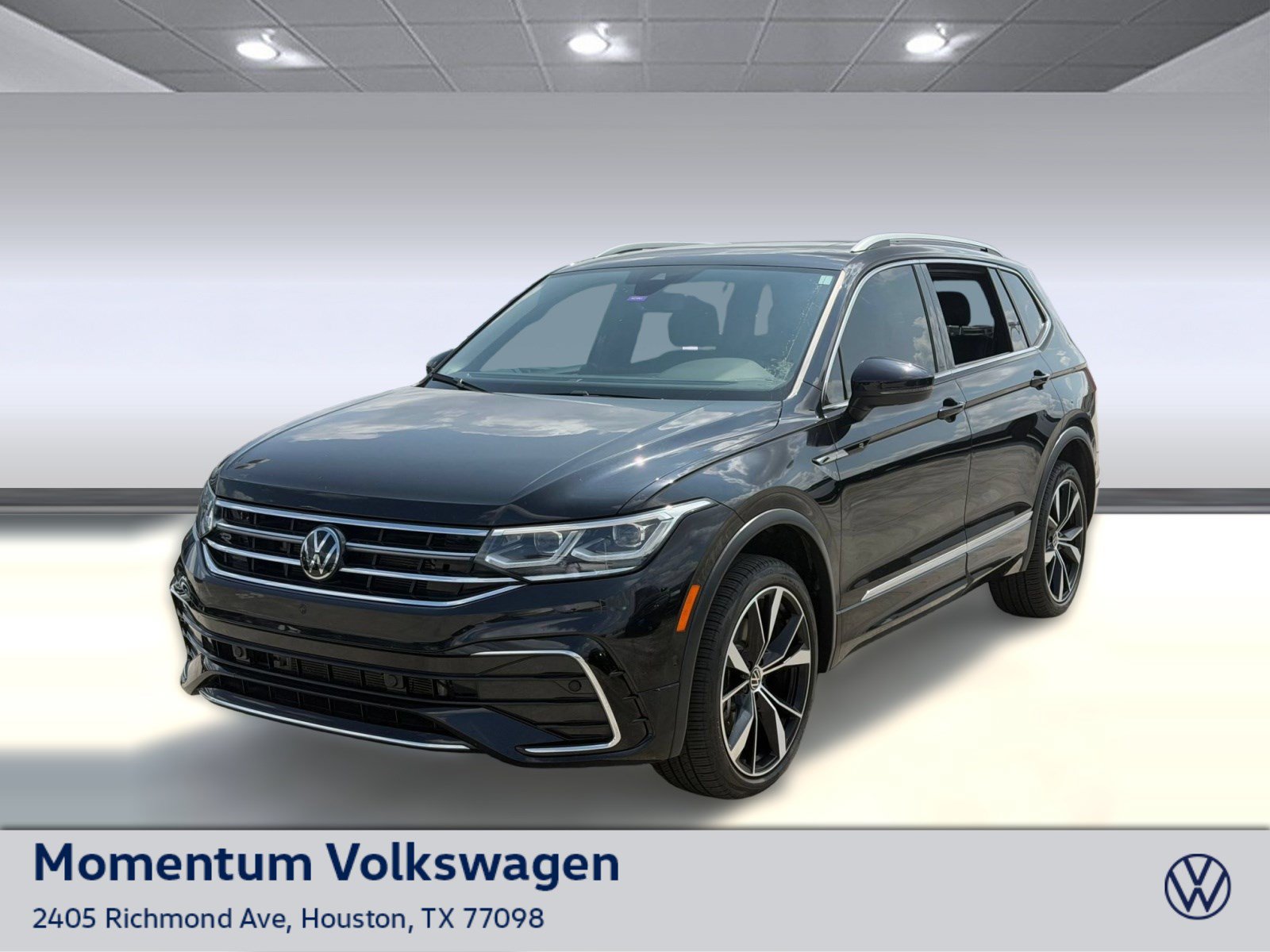 Used 2024 Volkswagen Tiguan SEL R-Line w/ MDO Package, Two-Row