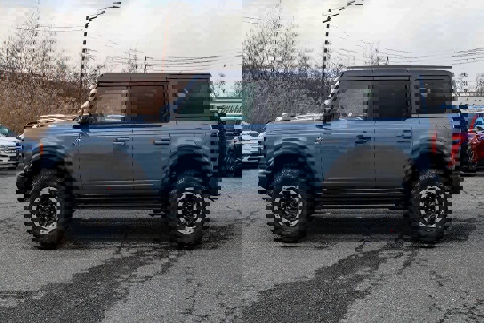 Used 2024 Ford Bronco Outer Banks w/ Sasquatch Package image 6