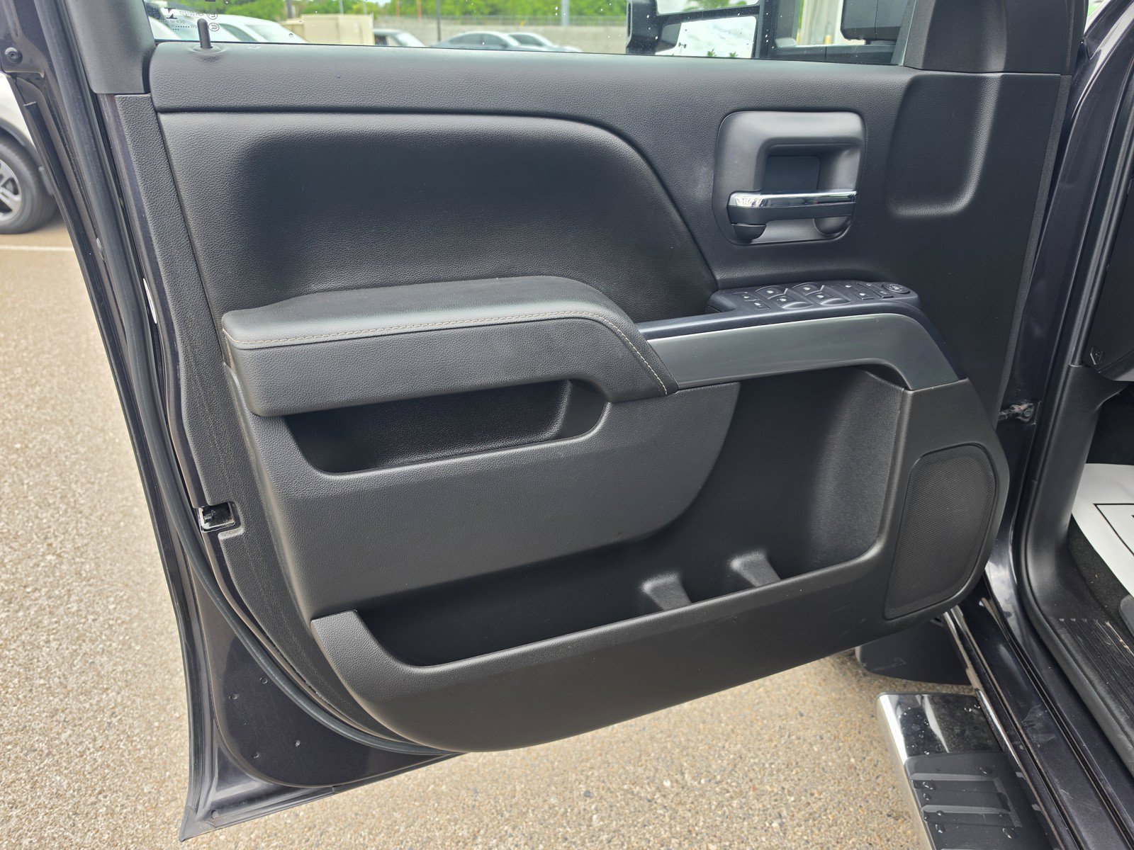 Used 2016 Chevrolet Silverado 3500 LT w/ LT Convenience Package AWD/4WD image 24