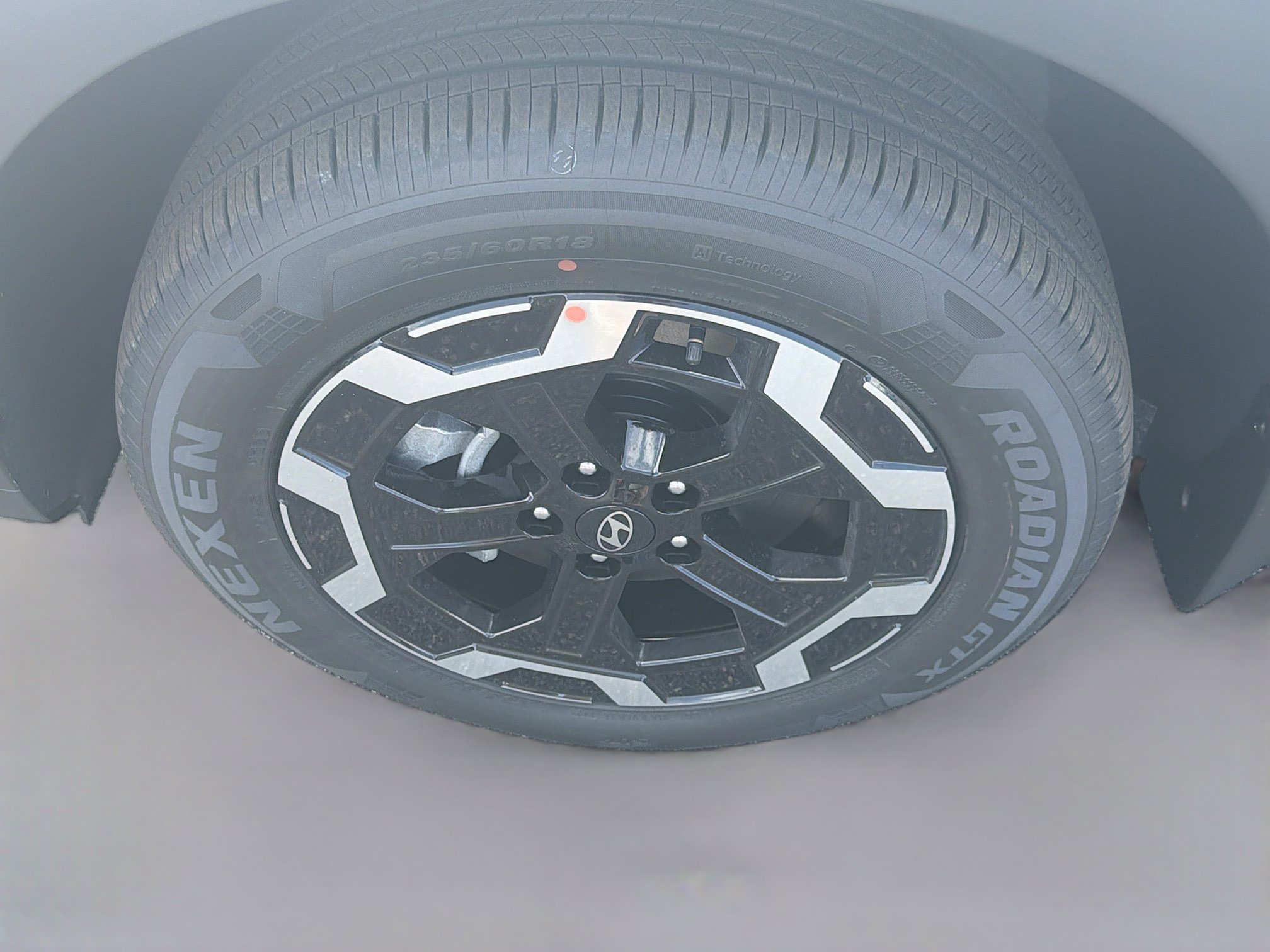 New 2026 Hyundai Santa Fe SEL w/ Tow & Go Package FWD image 23