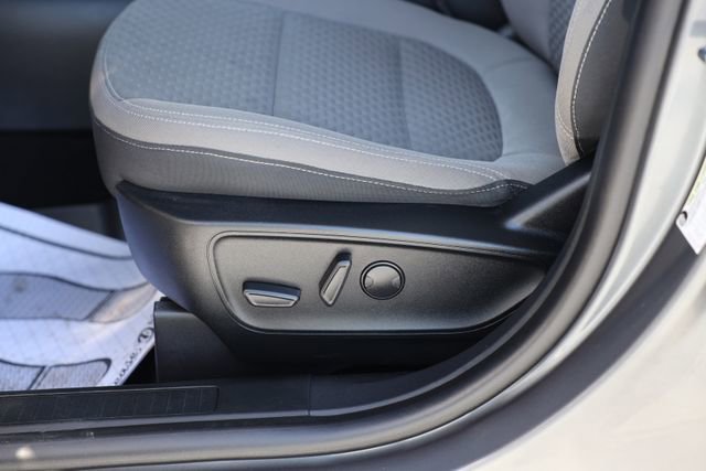 Used 2021 Ford Escape SE w/ Convenience Package image 14